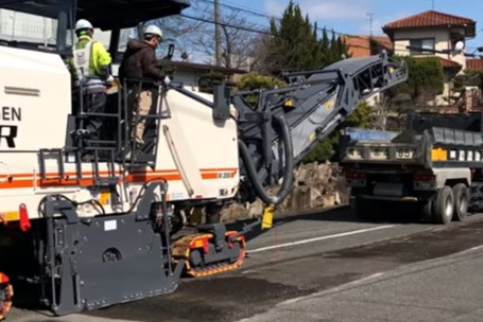 路面切削 ICT施工の画像